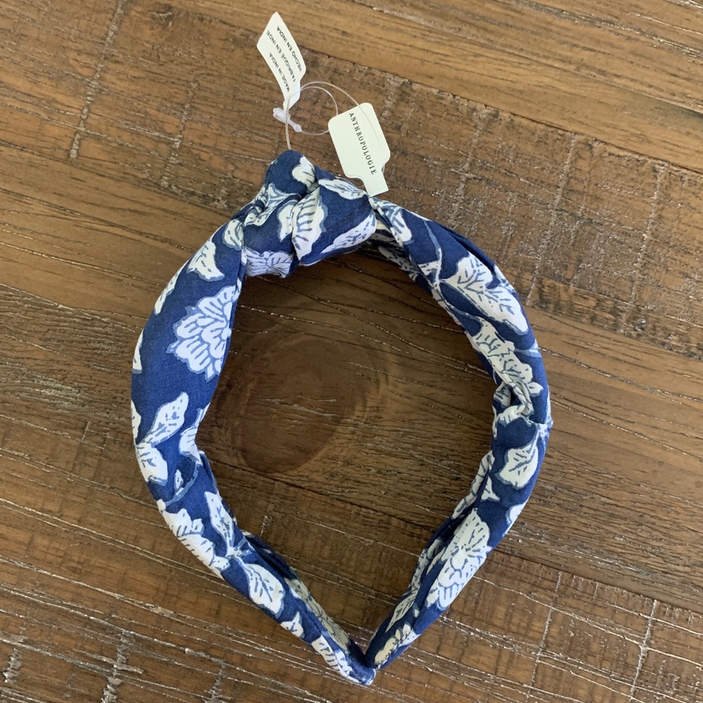 Anthroplogie Knotted Headband